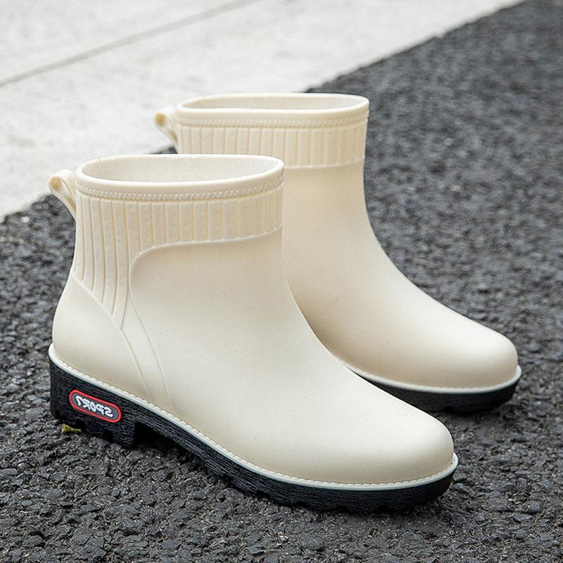 Rain Shoes Women's Short Tube Warm New Waterproof Shoes Rubber Shoes Four Seasons Students Versatile Fashion Non-slip Outside Rain Boots