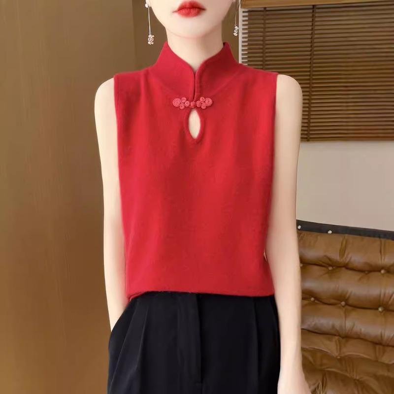 Stand-up collar disc-buckled knitted vest women's niche retro pure desire wind sleeveless top stacked with bottoming shirt