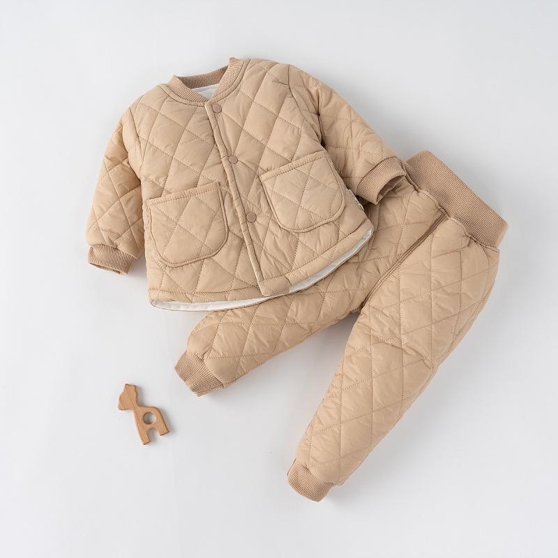 

Зимний стеганый детский костюм Jingqi: Двухпредметное утолщенное хлопковое пальто для мальчиков и девочек 110cm