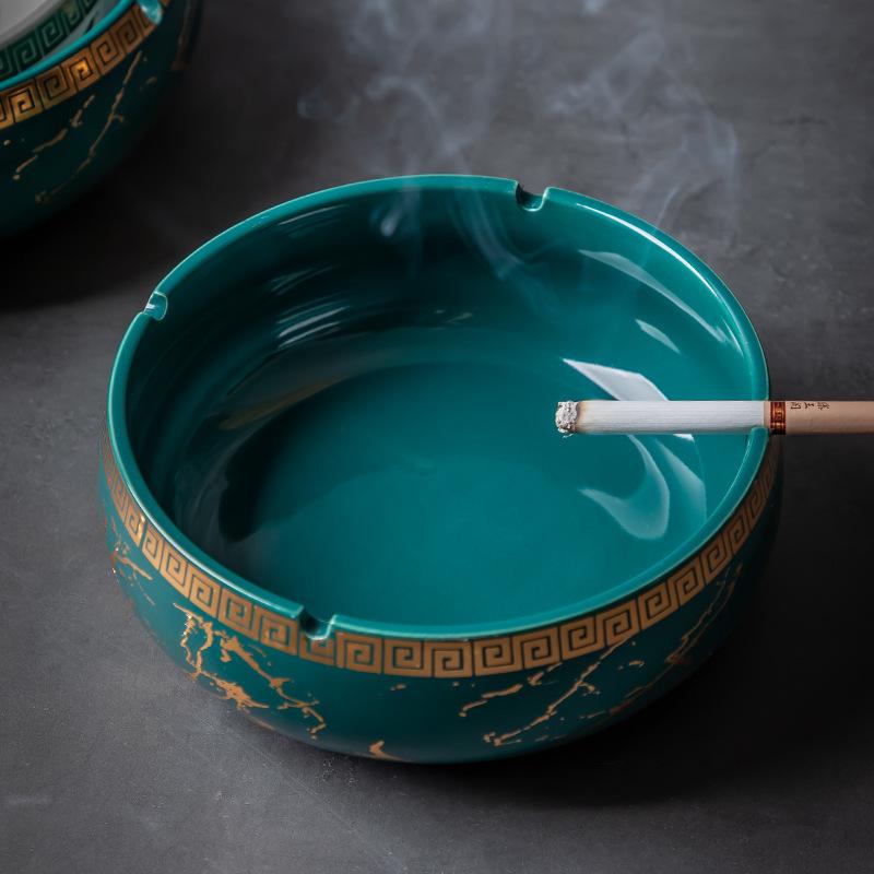 Luxury Gold-Plated Ceramic Ashtray for Home or Office