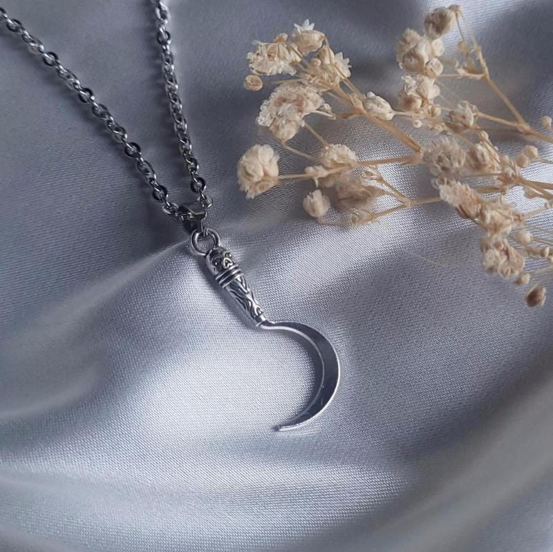 Gothic Neck Jewelry Pendant Necklace Scythe Necklace Adjustable Length Necklace Unisex Jewelry for Party Everyday Wear