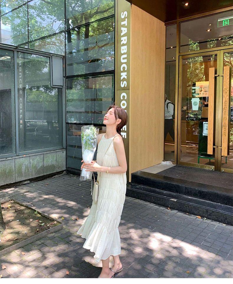 2026 Elegant Korean-Style Lightweight Seaside Spaghetti Strap Beach Dress
