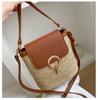 Letní patchworkový design Dámské slaměné tašky přes rameno Ležérní všestranná dámská plážová crossbody taška Jednoduchá dámská kbelíková kabelka se zámkem