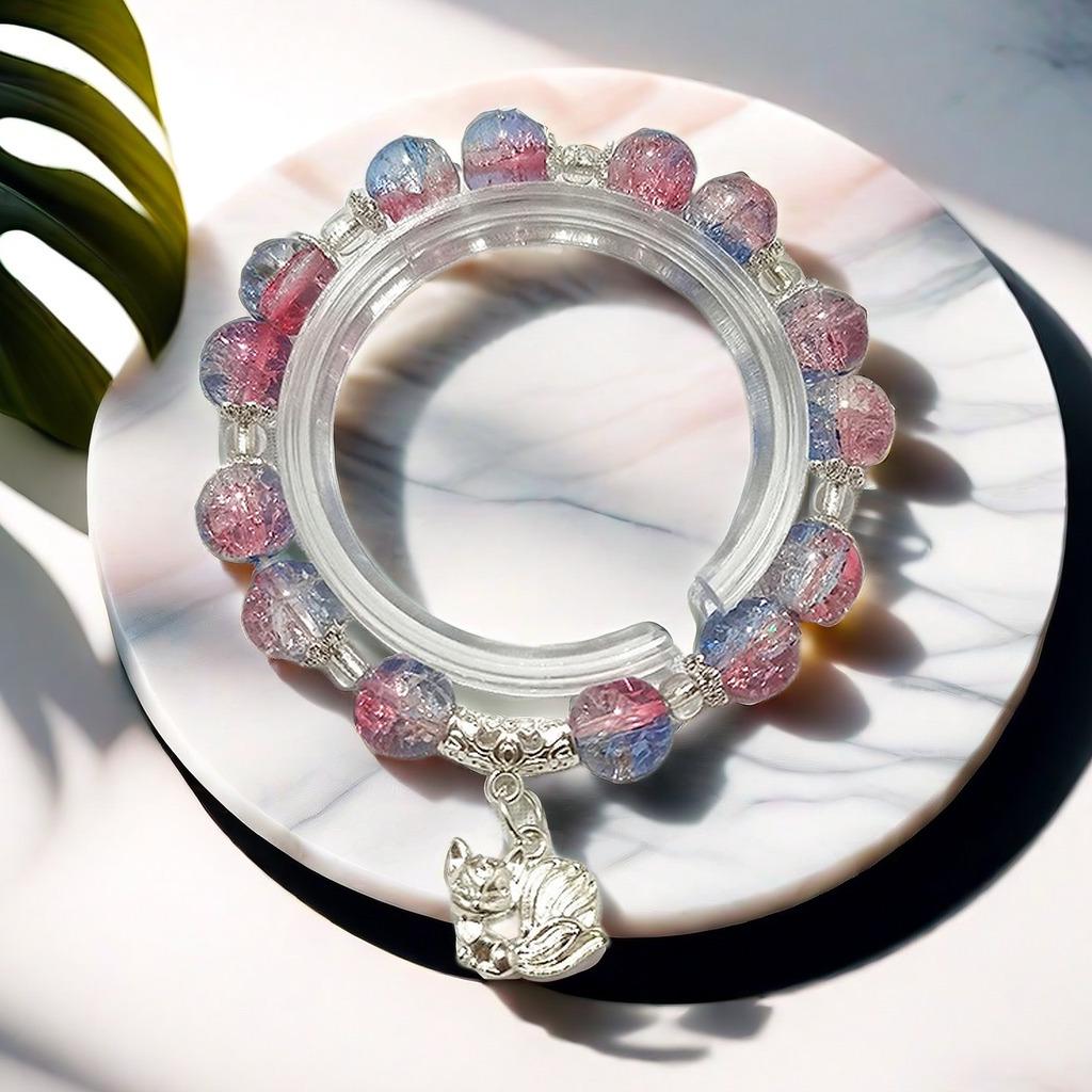 Braccialetto in Vetro Fiore Esplosione Fantasy da 10 mm: Ciondolo Farfalla Colore Degradé Design di Nicchia per Donne e Migliori Amiche.
