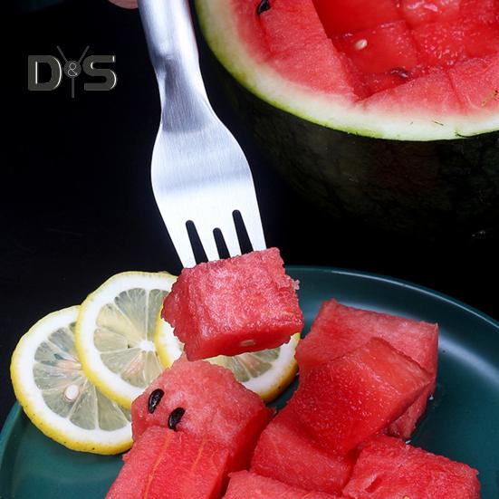 Fruit Fork Anti-rust Non-slip BPA Free Mirror Polished Easy To Clean Slicer Stainless Steel Comfortable Grip Watermelon Fork Kitchen Gadget