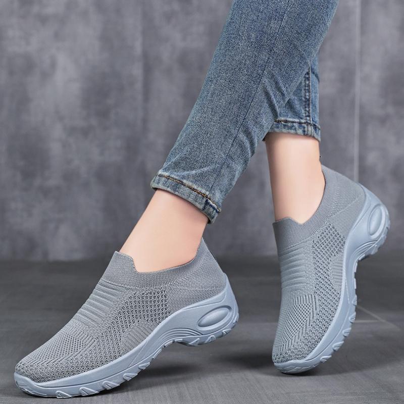 Summer Breathable Women's Sneakers Comfortable Slip-on Lazy Shoes Comfortable Soft Sole Platform Casual Shoes Zapatos De Mujer