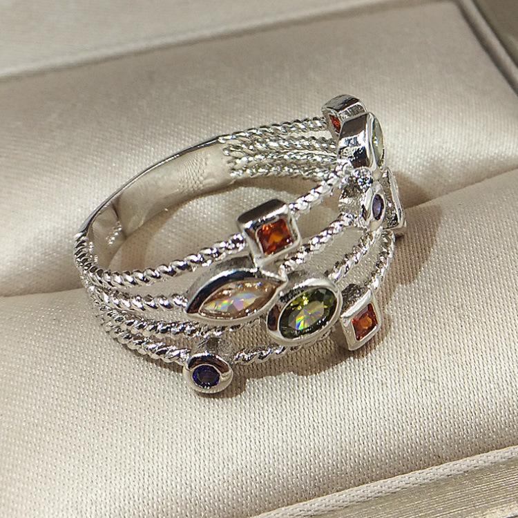 Gorąca sprzedaż Przyjazny dla środowiska Kolor brązowy z cyrkonią Biżuteria Moda Osobowość Damski pierścionek