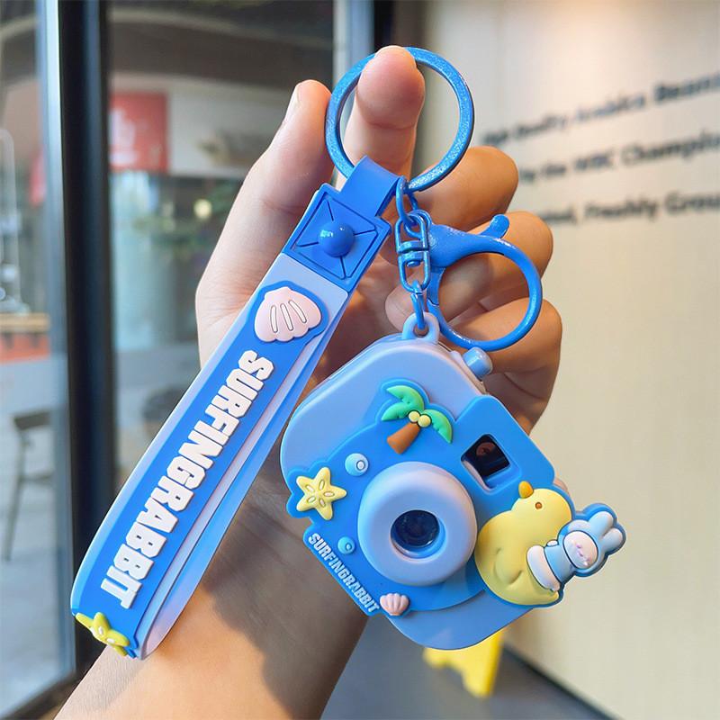 Lovely Light-up Projector Camera Keyring Decorative Cartoon Keychain Gift For All Occasions