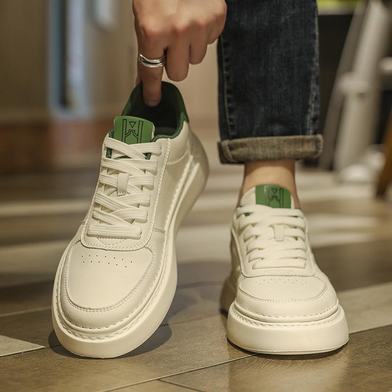 Men's shoes winter 2024 new youth tide brand casual board shoes men's soft-soled sports versatile retro German training tide shoes