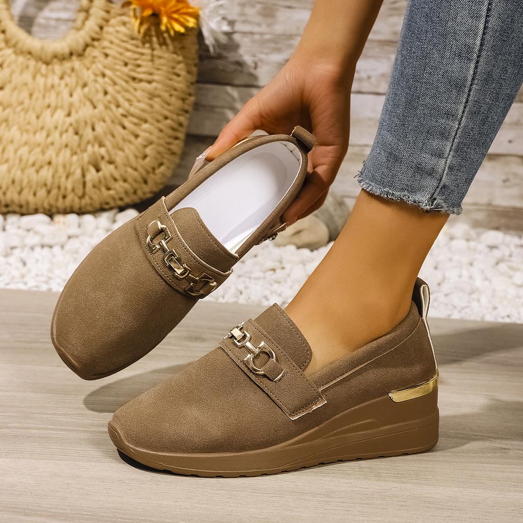 Fashion Women Vulcanized Shoes Round Toe Outdoor Sneakers Female Casual Platform Walking Women Shoes fashion Shallow Slip-on Flat Shoes
