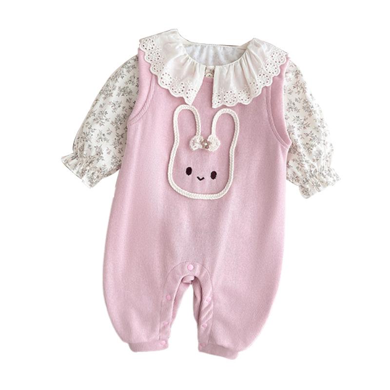 Entzückende Frühlings- und Herbst-Outfits für Babymädchen: Jumpsuits, Prinzessinnen-Strampler und Overalls für Ausflüge