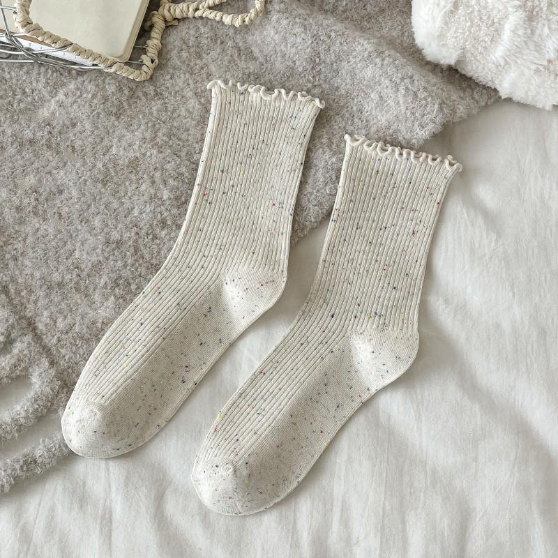 

Female Casual Daily Korean Style Japanese Crew Socks Girls Woman Socks Autumn Winter New Light Beige Retro Frilly Ruffle Socks One Size светло-бежевый