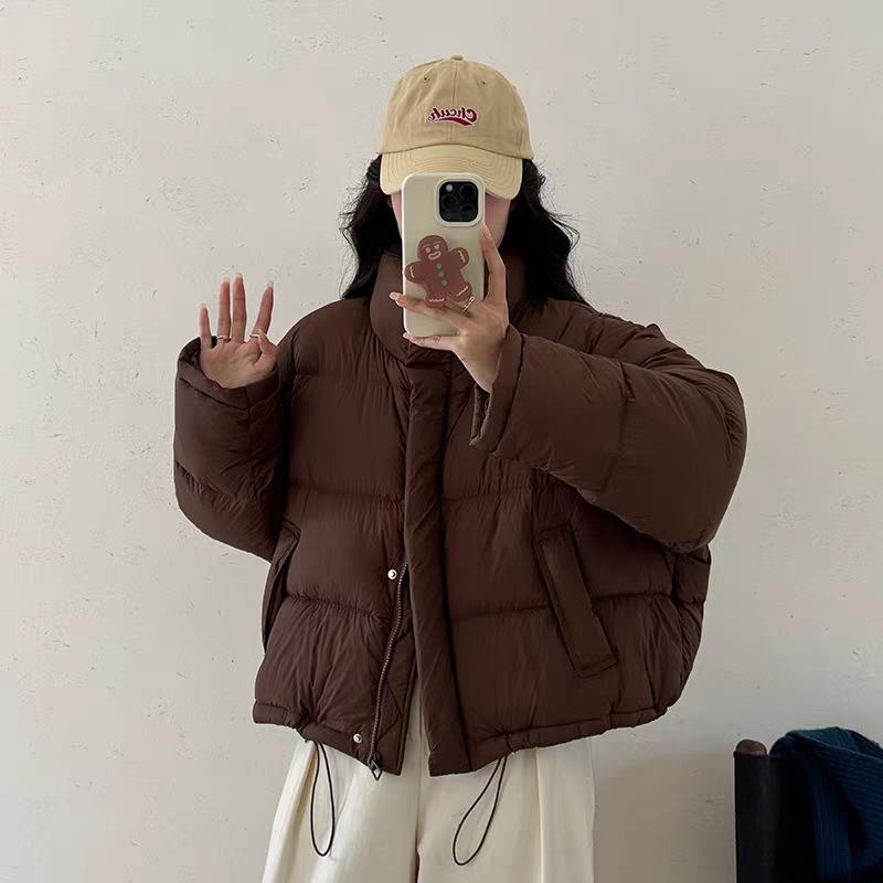 

Sweet commuter Korean version short down jacket women s 2025 winter fashion thickened stand-up collar drawstring dopamine bread jacket One Size темно-коричневого кольору