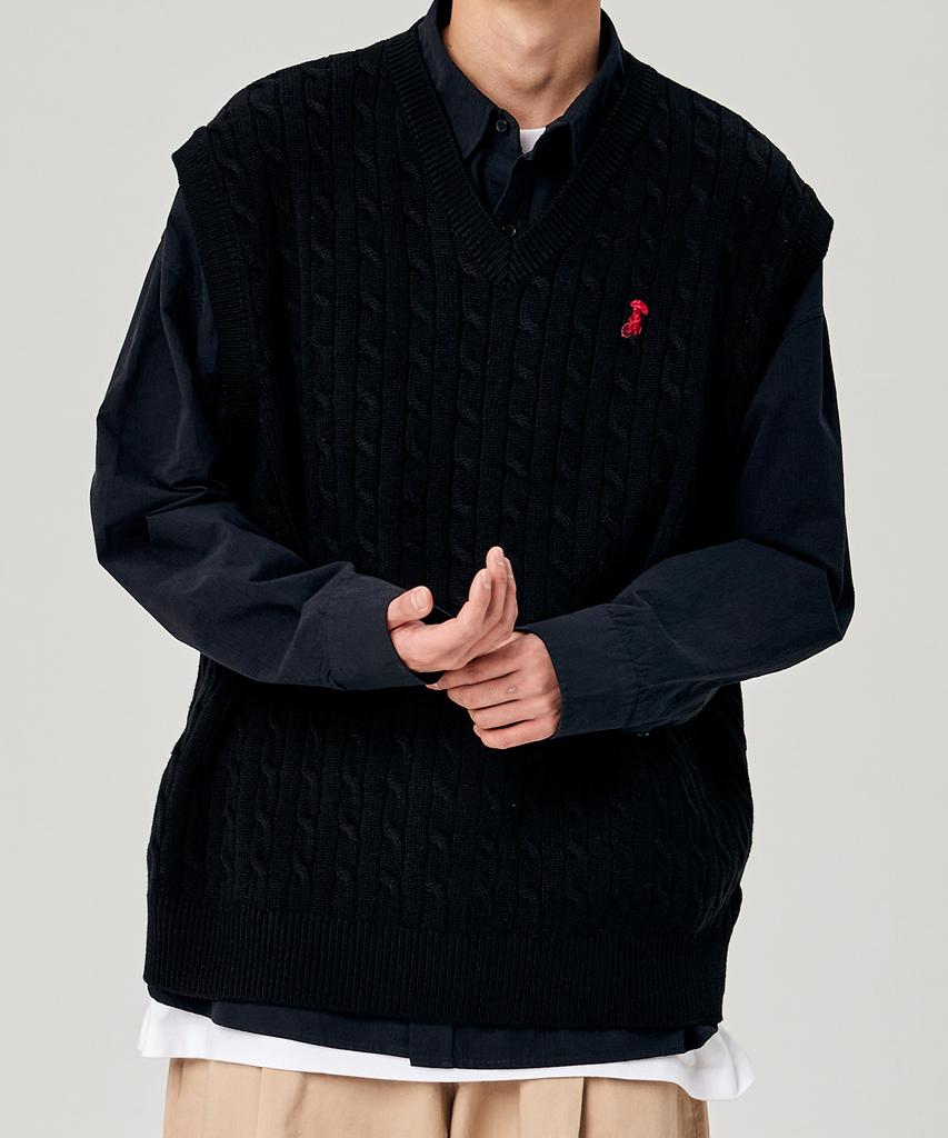 Takeasy Cable Smolaku Knit Vest (Black)