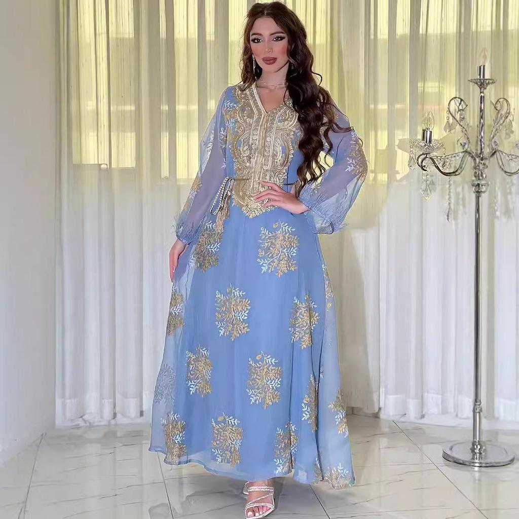 Middle Eastern Embroidered Muslim Women's Dress