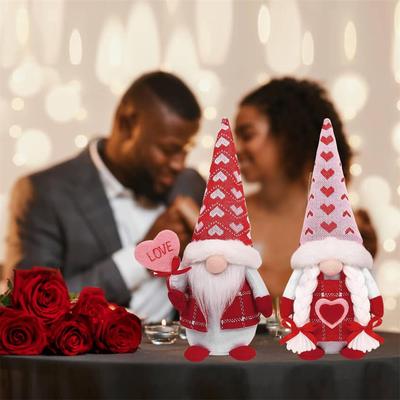 Valentine's Day Faceless Doll Holding Plaque Love Faceless Elderly Decoration