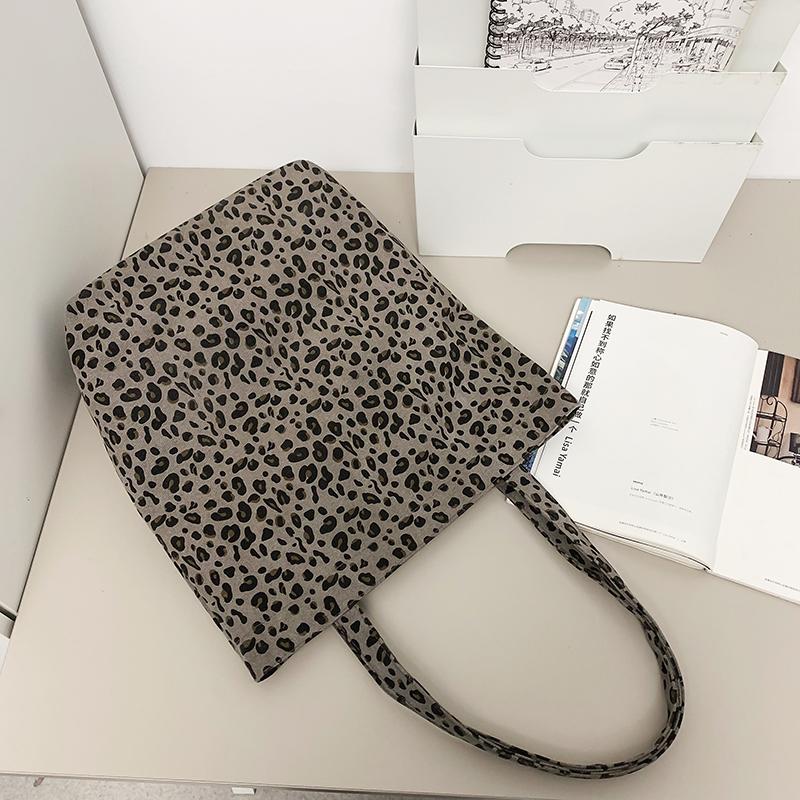 Leopard Print Large Capacity Tote Bag Women's Shoulder Bag Student Class Canvas Bag