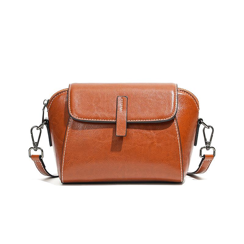 Bag women's new trendy shoulder bag fashionable exquisite small bag niche women's leather large-capacity messenger bag