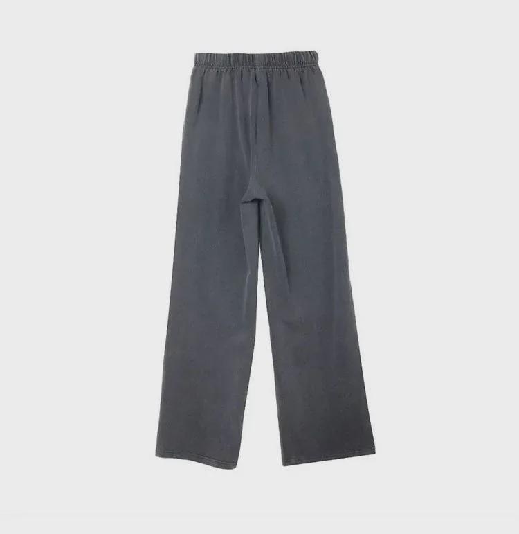 Trendy Dámská dvoudílná letní sportovní souprava: Přiléhavé tričko a kalhoty se širokými nohavicemi