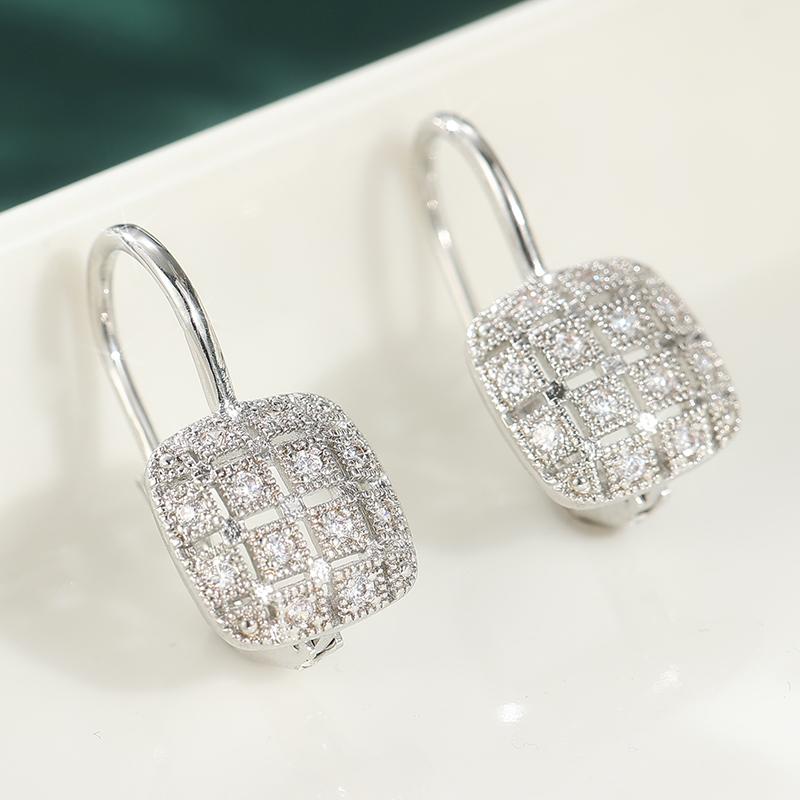 Exquisitos Pendientes Cuadrados Colgantes de Circonita Sintética Brillante para Mujer Elegantes Accesorios de Joyería Colgantes para Banquetes Regalos