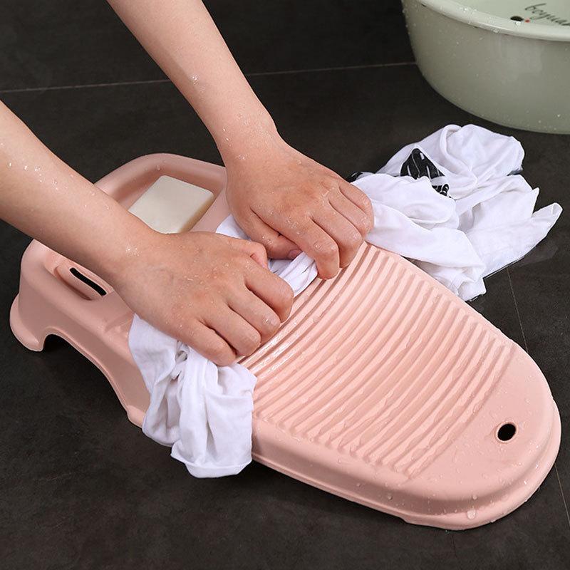 1pc Creative Plastic Thickened Old-fashioned Mini Washboard With Soap Dish - Perfect For Household Laundry!
