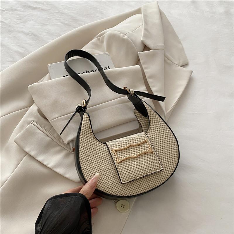 Simple and Fashionable Crescent Moon Bag Women's 2025 Popular New Summer Casual Foreign Style Ins Shoulder Armpit Bag Women's Bag