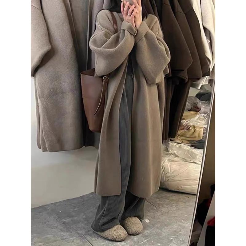 Fall and Winter Women's Sweater Premium Sense Long Sweater Loose Design Niche Lazy Windbreaker Cardigan Jacket Tops