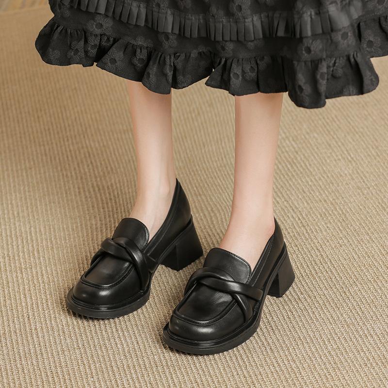 

Туфли на толстой подошве и толстом каблуке, универсальные, с мелким вырезом, студенческие, интернет-знаменитость, маленькие кожаные туфли для женщин 34 чёрный