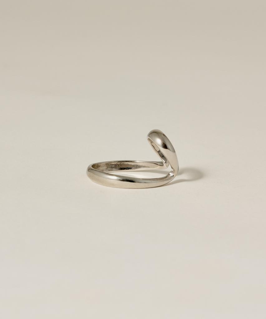 Novice Tokyo Double Layered Hoop Ear Cuff / Silver
