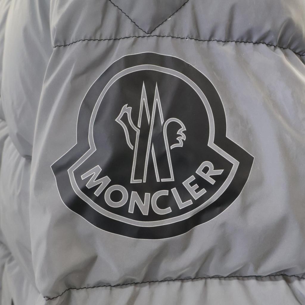 Moncler GENIUS2 x AND WANDER BUNKYO Chaqueta de plumón Chaqueta 4 grisUsado