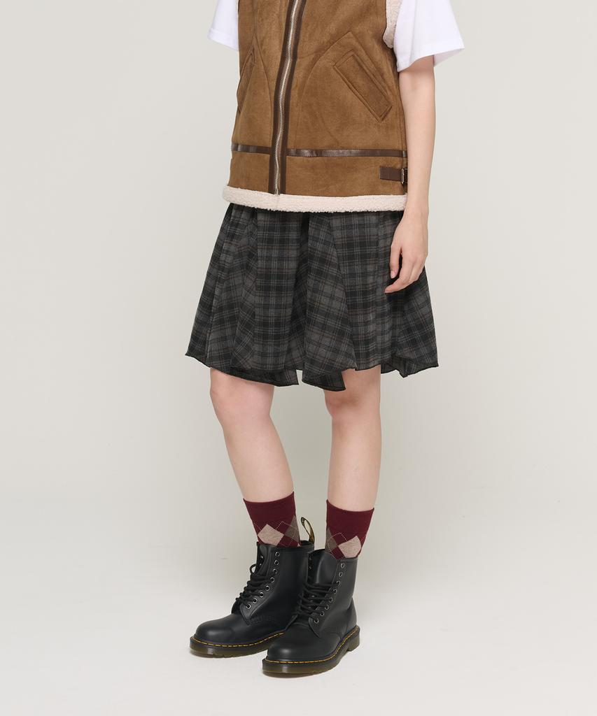 Cargo Bros For Woman Asymmetrical Check Elastic Skirt (Charcoal)