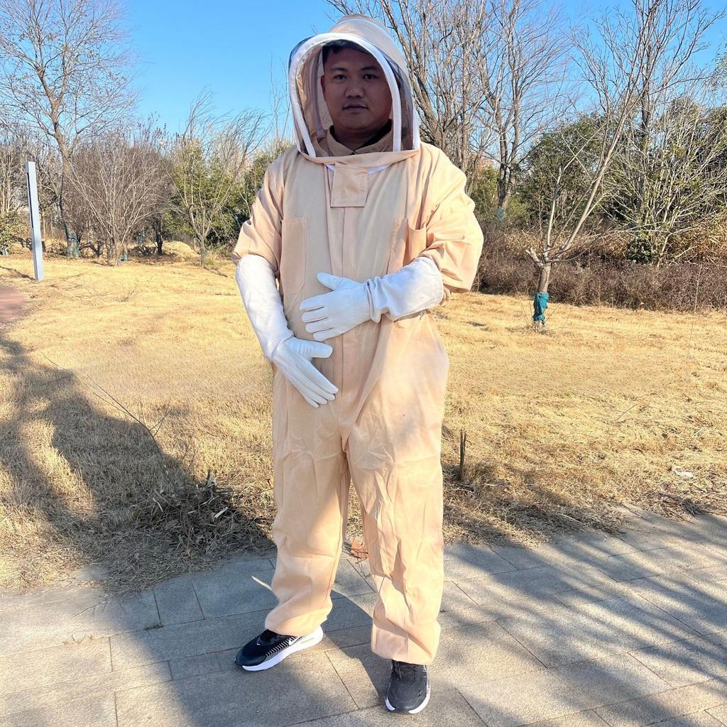 1 Set Professional Ventilated Full Body Beekeeping Bee Keeping Suit With Gloves