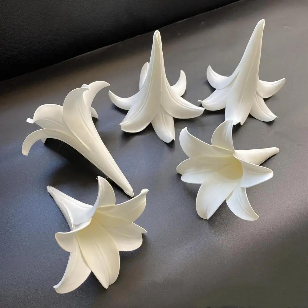 

20Pc Artificial EVA White Lily Flower Head Wedding Ceiling Decoration Lilies Flowers Birthday Party Event Deco Hanging Ornaments білий