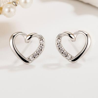 INS Style Korean Style Heart-Shaped Stud Earrings Small Fresh Design Simple Fashion Graceful Ear Ornaments Diamond-Embedded Classic Women