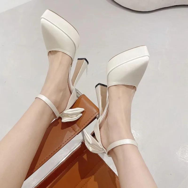 Fashion High Heels Women 2024 Summer New Fashion Satin Face Pointed Toe High Heel Sandals Bow One Word Buckle Thick Heel Women's Shoes