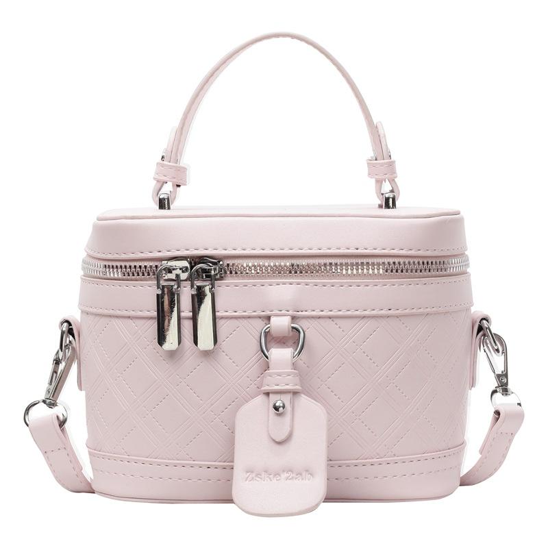 This Year's Popular Niche Design Fashion Temperament Portable Box Bag Casual Versatile Commuting Foreign Style Messenger Bag Bag Women