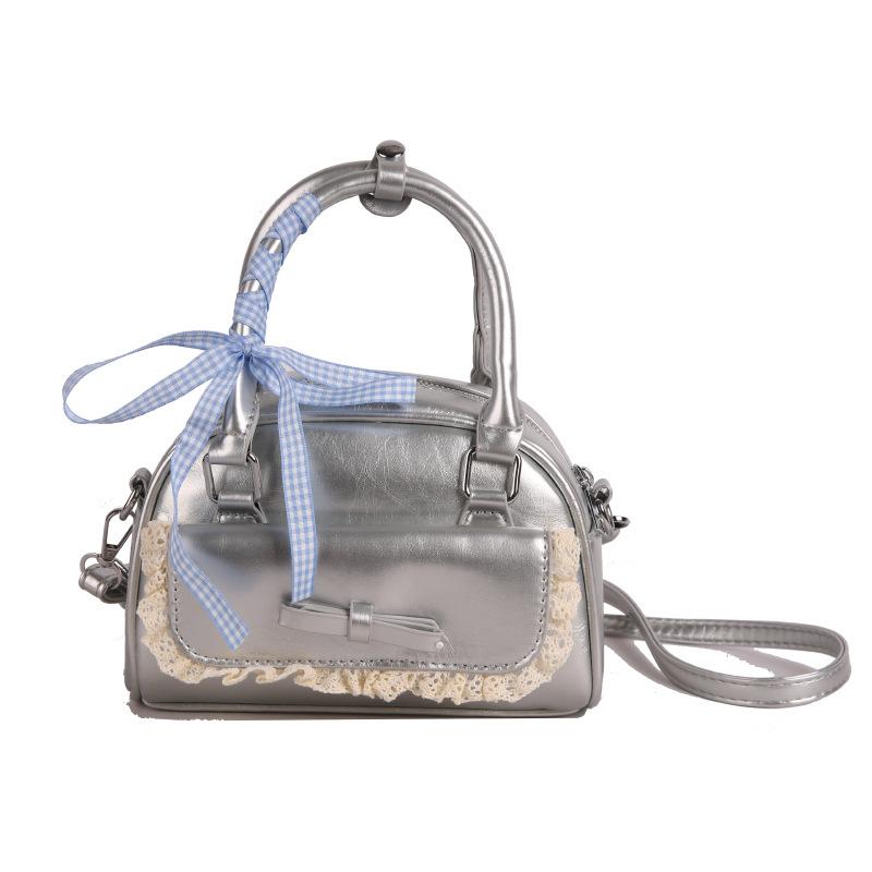 Spring and summer bag new simple and fashionable portable shoulder bag versatile soft surface casual tote bag oblique span bag