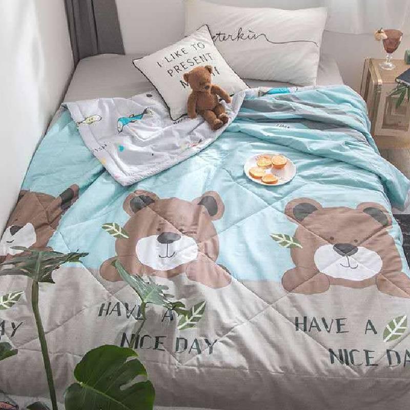 Bedroom With Duvet Modern Minimalist Style And Polyester Material Quilt For Kids