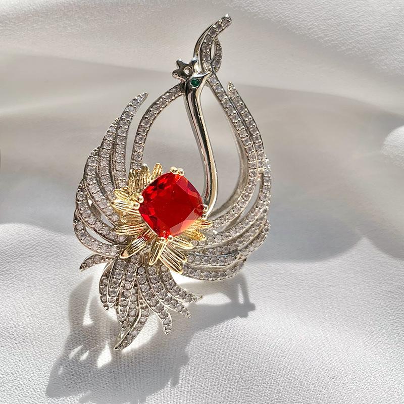 High-Quality Zirconia Phoenix Brooch - Luxury Gift Accessory