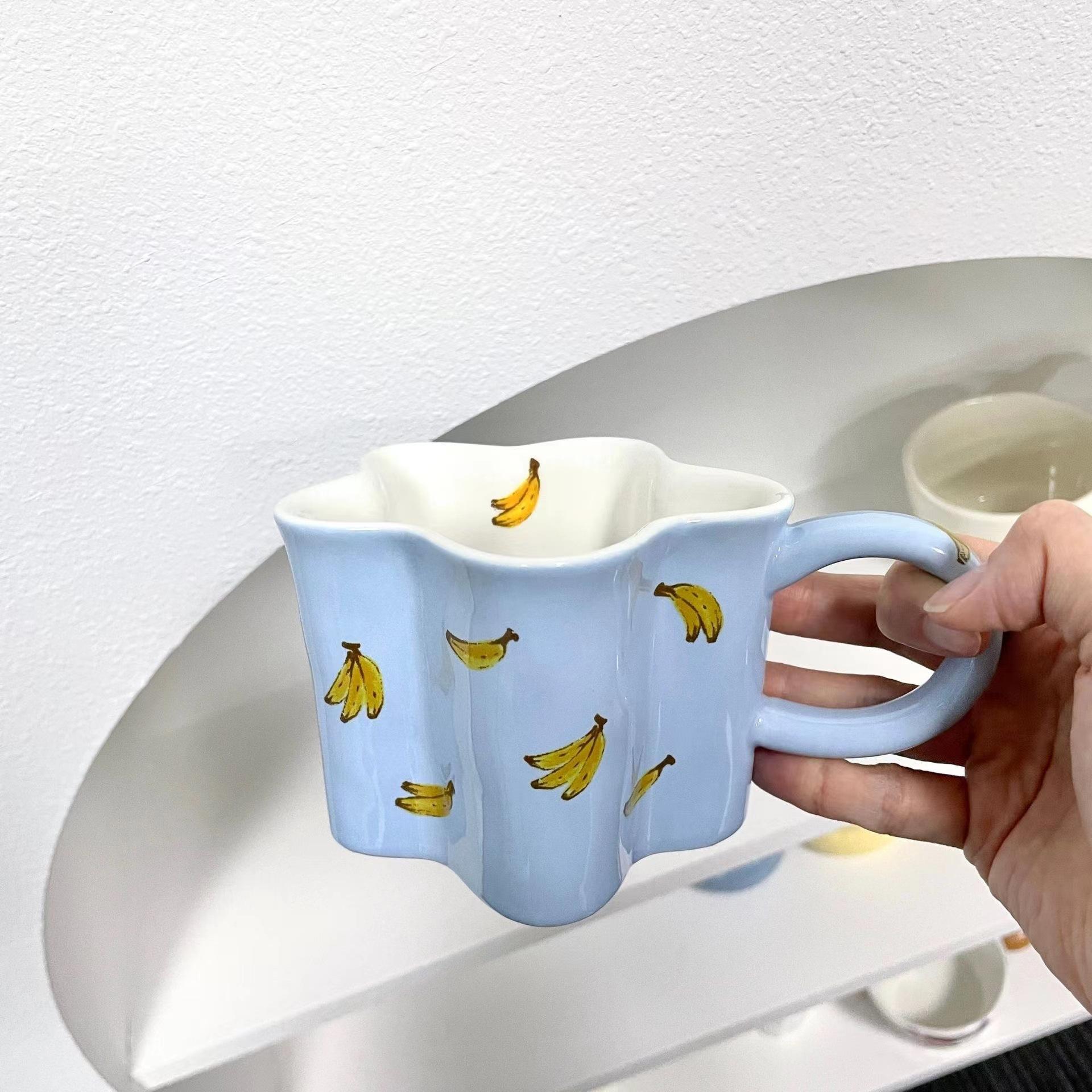 

Plum Blossom Cute Girl Ceramic Cup Creative High Value Mug Pink Cherry Water Bottle Children s Breakfast Milk Cups, 320ml 320ml синій