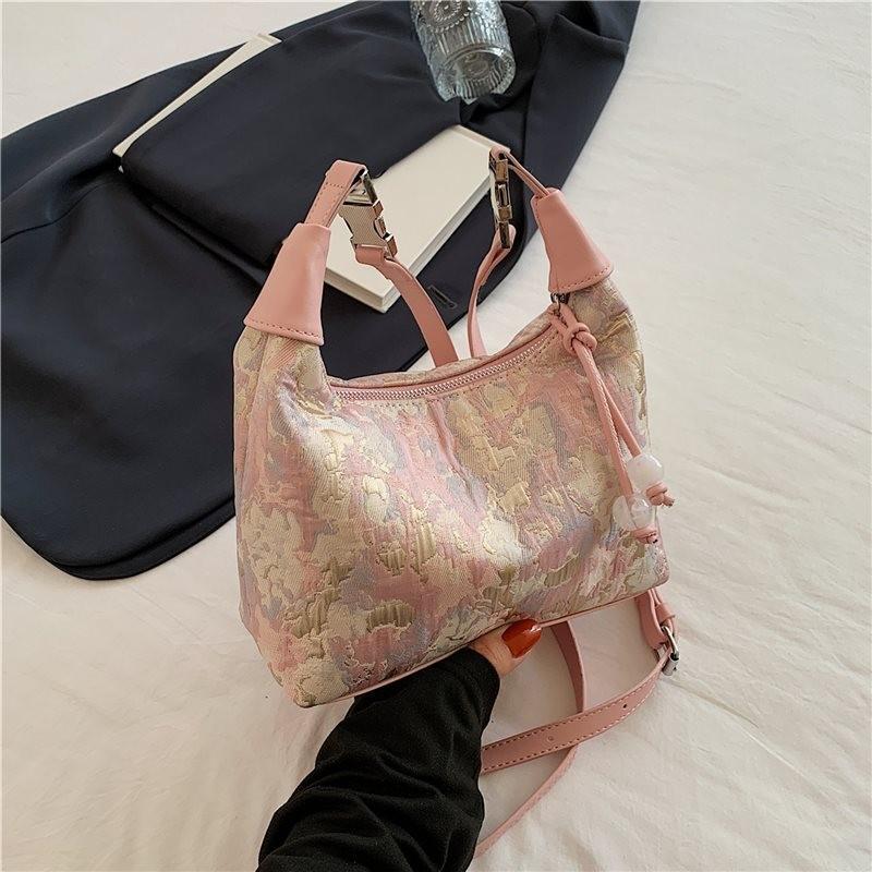 Stylish New Chinese Design Versatile Shoulder Handbag For Women With Elegant Embroidery