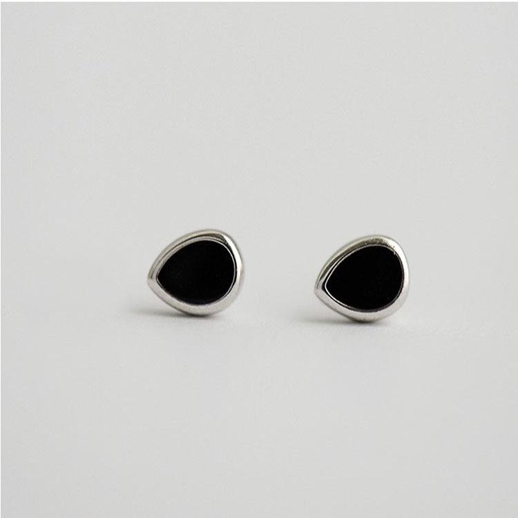 925 Sterling Silver Anti-Allergic Heart Stud Earrings for Men & Women - Simple Korean Style Black Cartilage Earrings