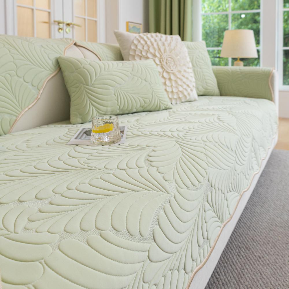 

New Latex Ice Silk Sofa Cushion Summer Mat Non-Slip Seat Cushion Cool Sofa Cover Summer Cover 70*70cm зелёный