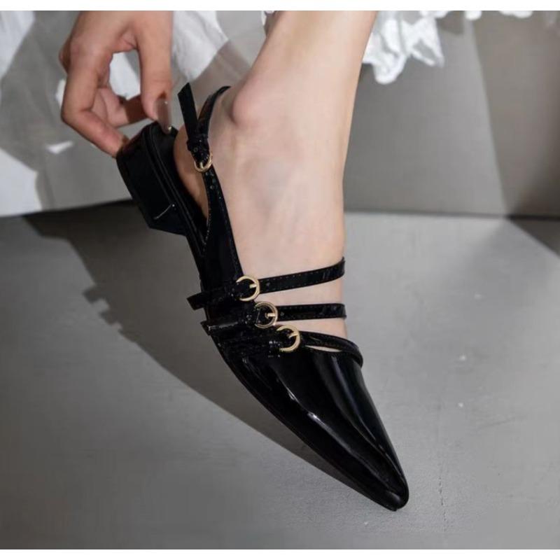 Fashion Temperament Pointed Toe Baotou Sandals Women's Summer Wear Shallow Mouth Metal Buckle Back Empty Low Heel Shoe Designer Sandals