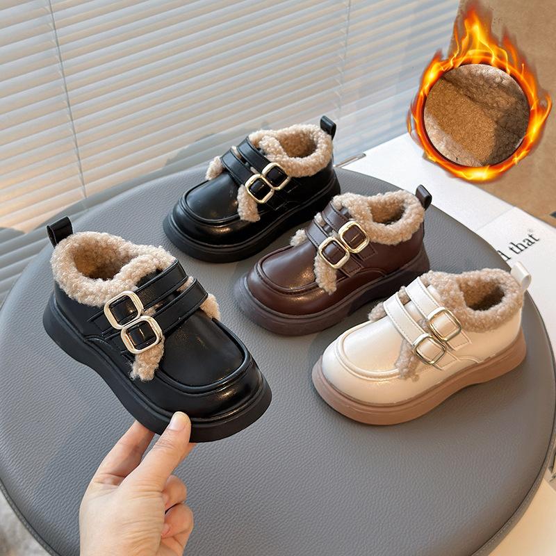 Girls Fleece Lined Low Top Casual Shoes With Bow Velcro