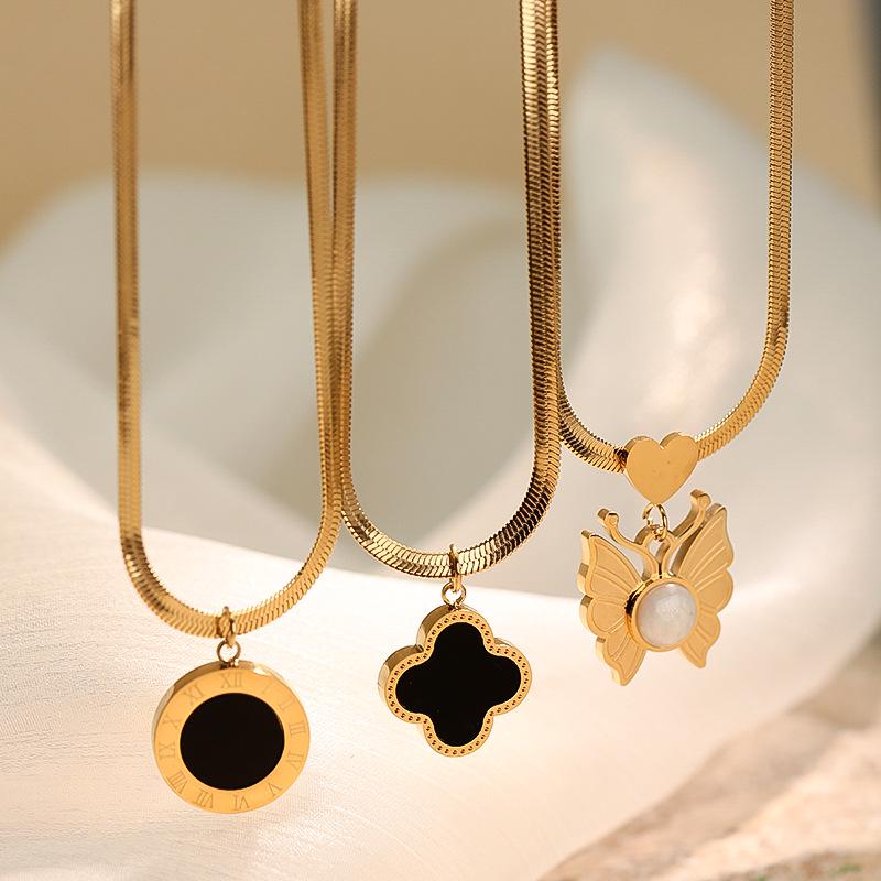 Minimalist Geometric Heart & Butterfly Clavicle Pendant Jewelry