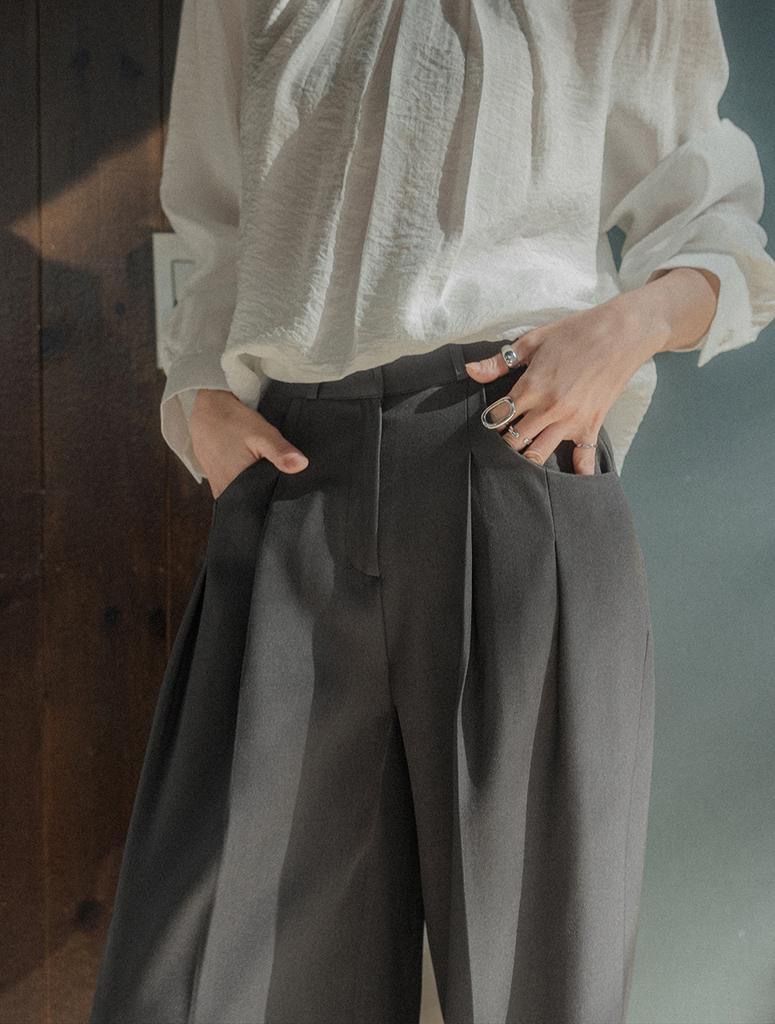 Memua Elbor Pintuck Wide Slacks (Charcoal)