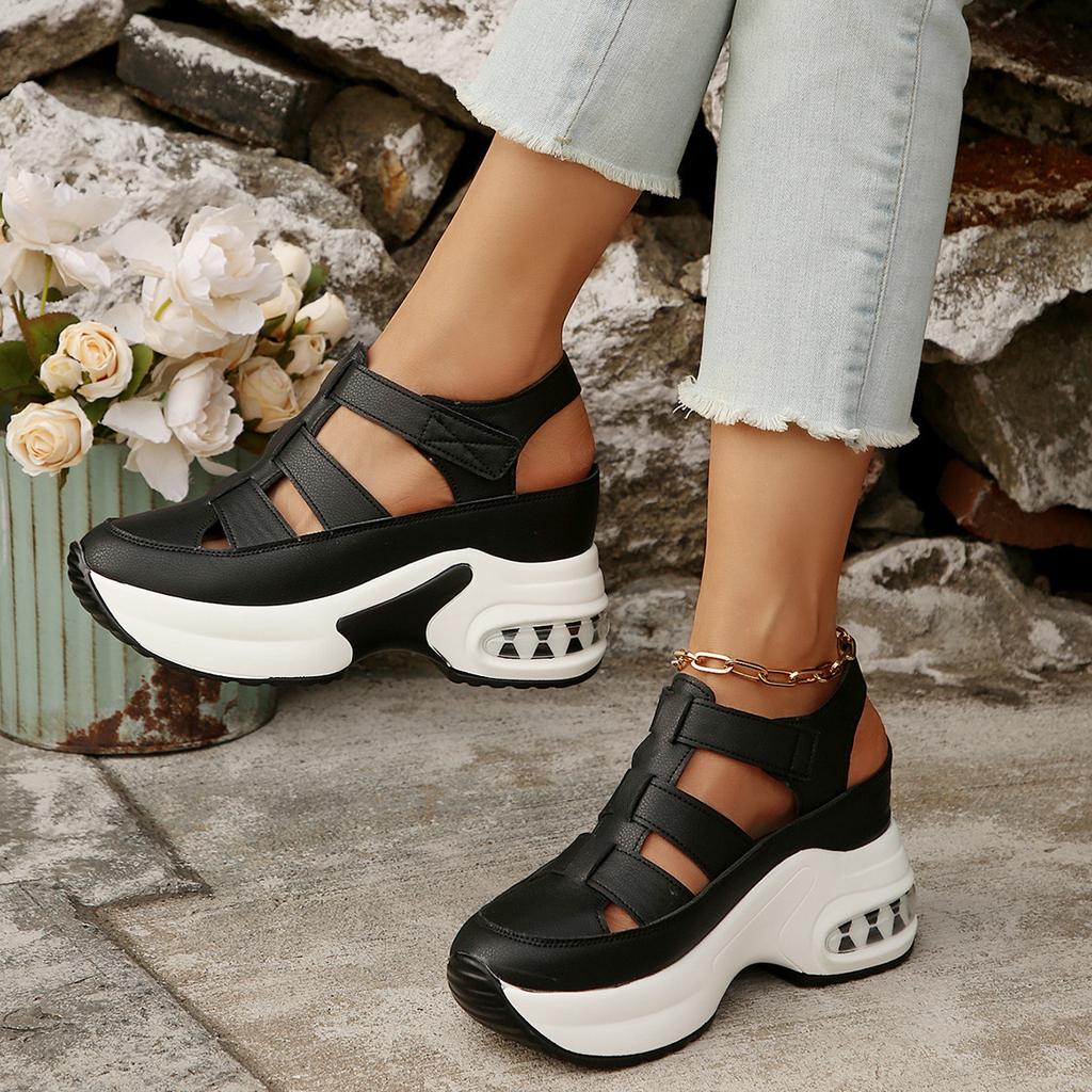 Fashion 2025 Large Size New Roman Shoe Bag Toe, Fashionable Perforated Hemp Rope Anti-slip One-line Sandals with Wedge Heels