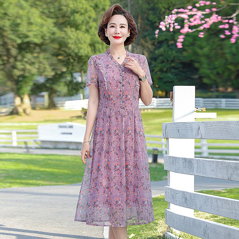 

2026 Floral Short-Sleeve Dress: Stylish Slimming Summer Wear for Middle-Aged and Elderly Mothers 5XL (145-160 lbs) світло-фіолетового кольору