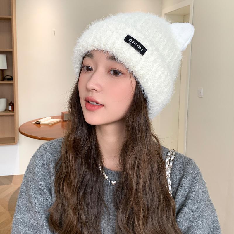 New Autumn and Winter Cute Cat Ear Knitted Hat for Women In Winter Warm Ear Protection Wool Hat Showing Face Small Pullover Hat Trendy